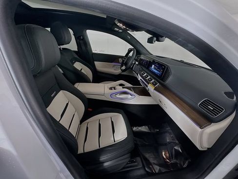Certified 2025 Mercedes-Benz GLE 63 AMG S image 29