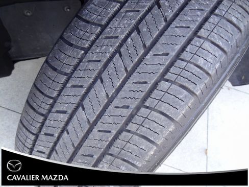 Used 2024 Toyota RAV4 XLE image 33