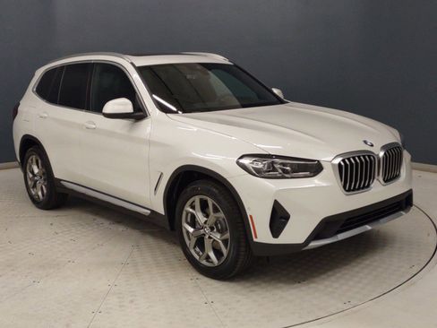 New 2024 BMW X3 sDrive30i w/ Convenience Package RWD image 19