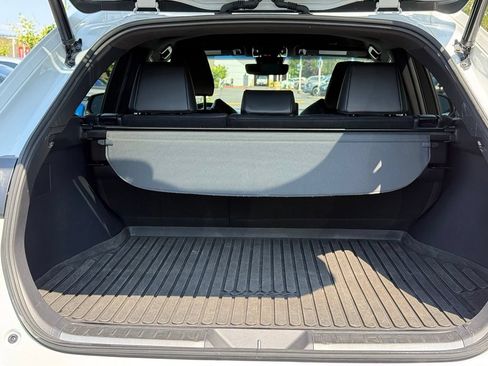 Certified 2023 Toyota Venza Nightshade AWD/4WD image 11