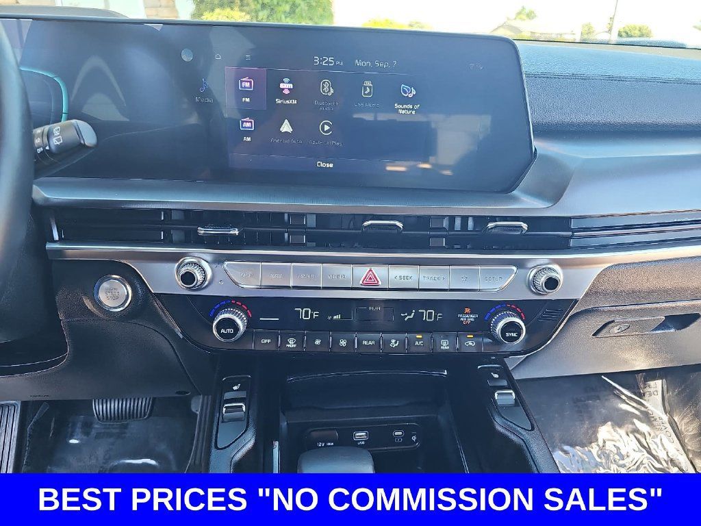 Used 2025 Kia Telluride S FWD image 21
