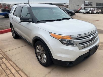 Used 2014 Ford Explorer XLT w/ Equipment Group 202A