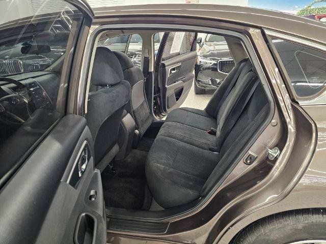 Used 2014 Nissan Altima 2.5 FWD image 9