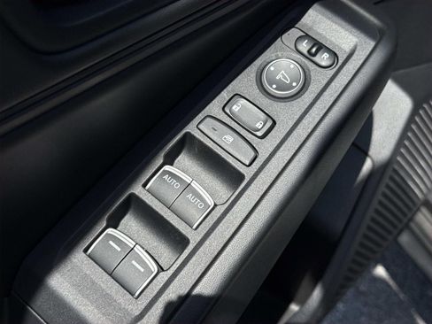 Used 2024 Honda Accord EX image 22