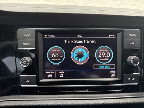 Used 2019 Volkswagen Jetta GLI image 16