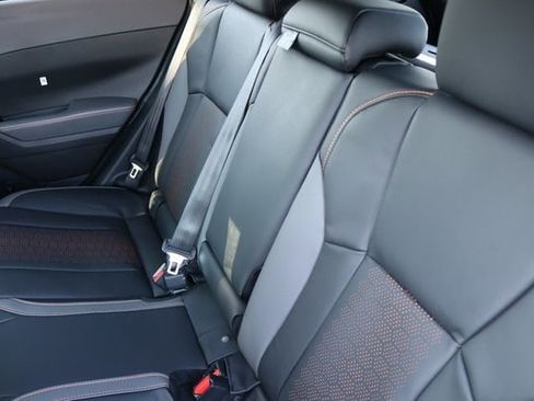 Used 2025 Subaru Crosstrek 2.5i Limited w/ Crosstrek Mirror Package image 18