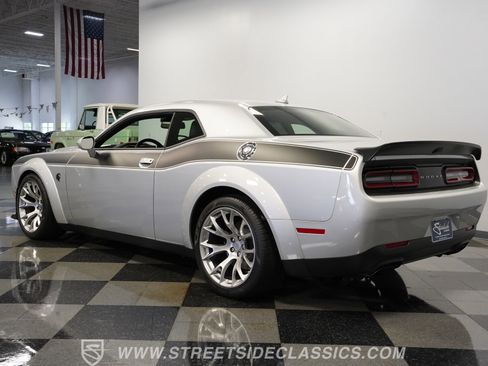 Used 2023 Dodge Challenger SRT Hellcat RWD image 10