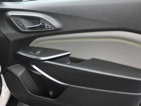 New 2026 Chevrolet Trax ACTIV w/ Driver Confidence Package image 15