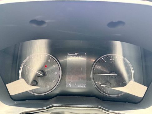 Used 2025 Subaru Outback Premium AWD/4WD image 40