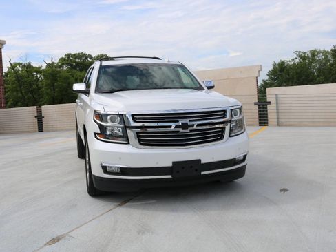 Used 2019 Chevrolet Tahoe Premier w/ Premier Plus Edition AWD/4WD image 10