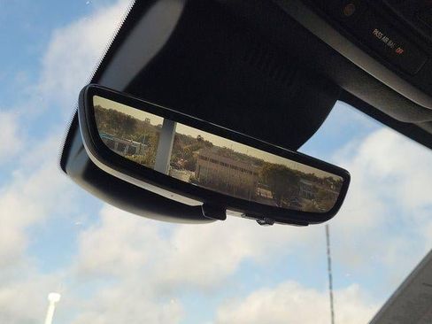 Used 2025 GMC Sierra 2500 Denali Ultimate image 25