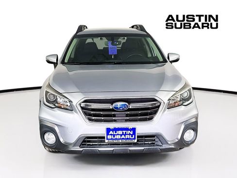 Used 2019 Subaru Outback 2.5i Limited image 2