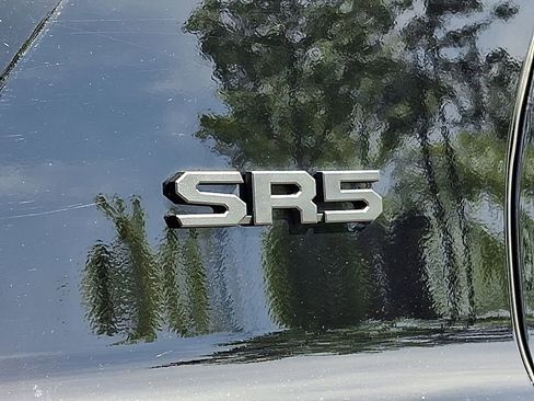 Used 2025 Toyota 4Runner SR5 image 33