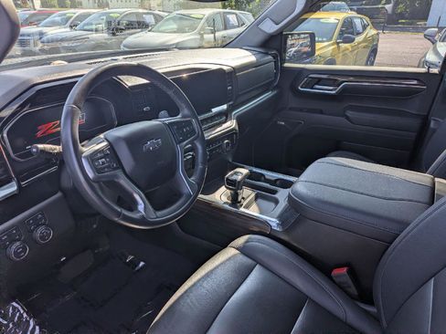 Used 2023 Chevrolet Silverado 1500 RST AWD/4WD image 13