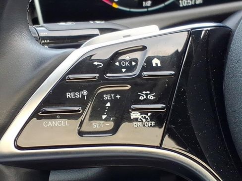 Certified 2025 Mercedes-Benz E 450 E 450 image 22