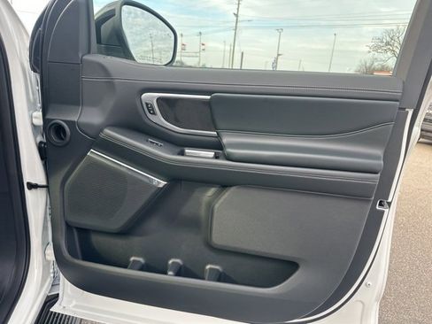 New 2026 Ford Expedition Max Platinum w/ Stealth Appearance Package image 11