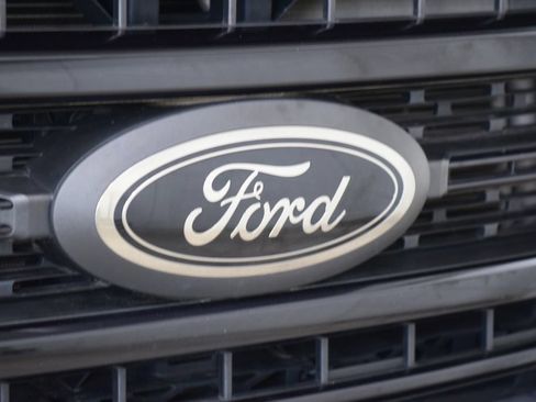 Used 2022 Ford F350 Lariat w/ Lariat Ultimate Package AWD/4WD image 14
