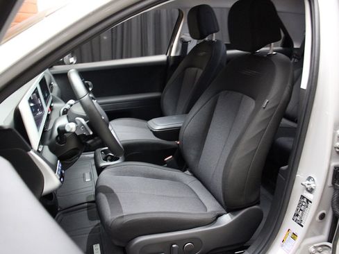 Used 2024 Hyundai Ioniq 5 SEL image 9