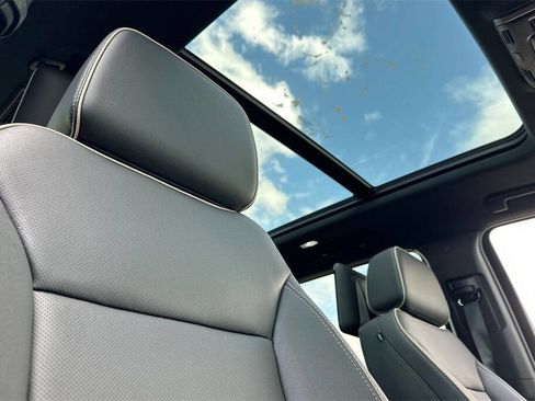 New 2025 Chevrolet Tahoe Premier image 20