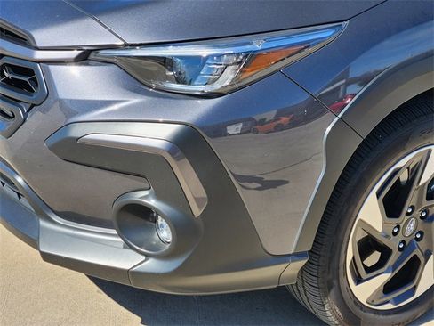 Certified 2025 Subaru Crosstrek 2.5i Limited w/ Crosstrek Mirror Package image 9