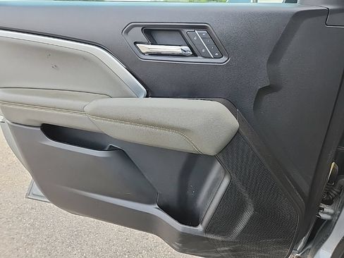 Certified 2025 Chevrolet Colorado ZR2 w/ Technology Package AWD/4WD image 43