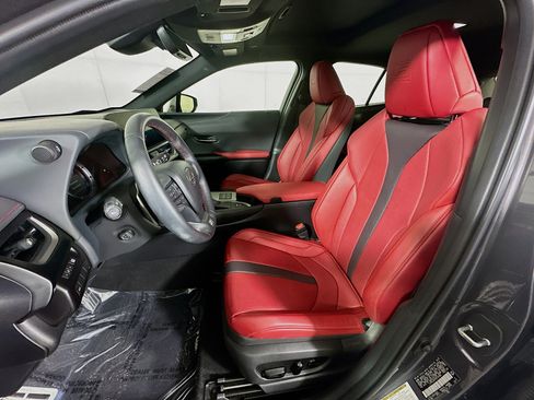 Used 2024 Lexus UX 250h F Sport image 12