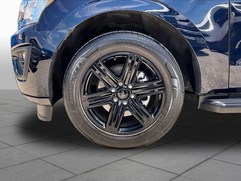 Used 2021 Ford Expedition XLT RWD image 10