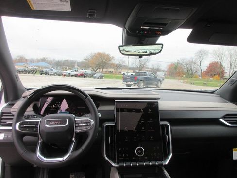 New 2026 GMC Acadia Elevation w/ Super Cruise Package AWD/4WD image 17