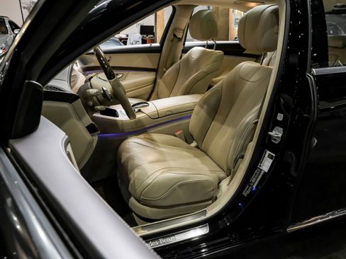 Used 2015 Mercedes-Benz S 550 Sedan image 33