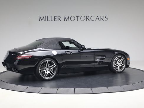 Used 2012 Mercedes-Benz SLS AMG Roadster image 28