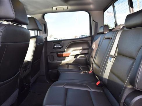 Used 2018 GMC Sierra 1500 SLT image 33