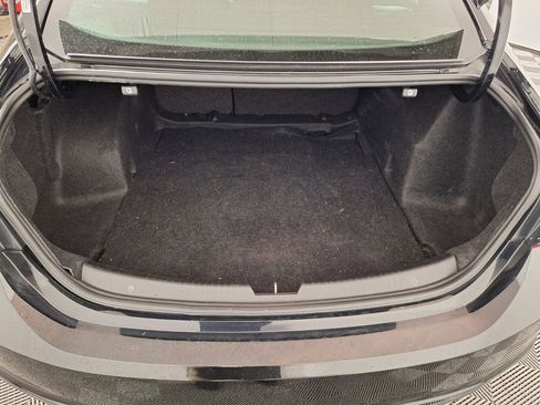 Used 2021 Chevrolet Malibu LT FWD image 25