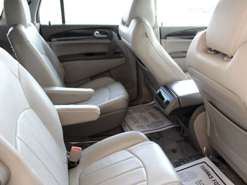 Used 2016 Buick Enclave Leather image 11