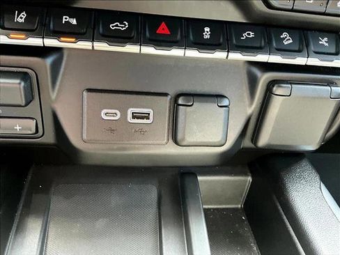 Used 2023 Chevrolet Silverado 3500 High Country w/ Z71 Off-Road Package AWD/4WD image 22