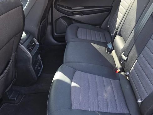 Used 2022 Ford Edge SE AWD/4WD image 10