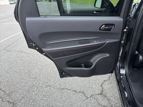 Used 2025 Dodge Durango GT AWD/4WD image 14