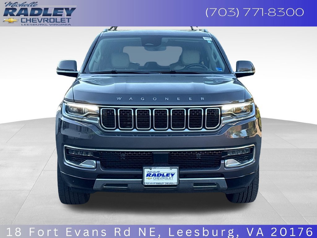 Used 2022 Jeep Wagoneer Series III w/ Premium Group I AWD/4WD image 9