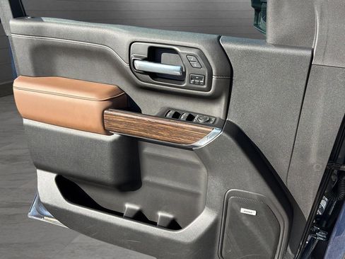 Used 2023 Chevrolet Silverado 3500 High Country w/ Z71 Off-Road Package image 12