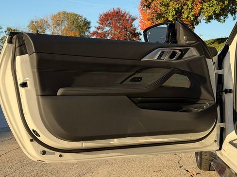 Used 2023 BMW M4 xDrive Competition image 12