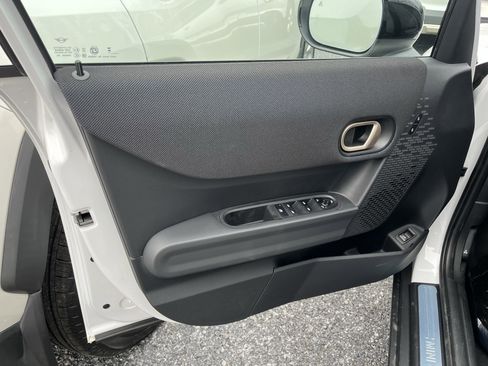 Used 2025 MINI Cooper S image 10