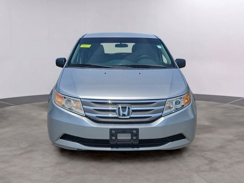 Used 2013 Honda Odyssey LX image 2
