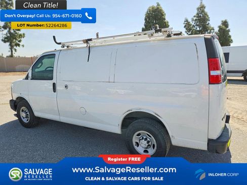 Used 2016 Chevrolet Express 2500 RWD image 3