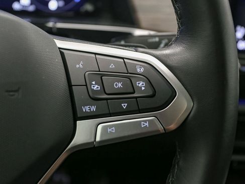 Certified 2024 Volkswagen Atlas SEL Premium R-Line AWD/4WD image 39