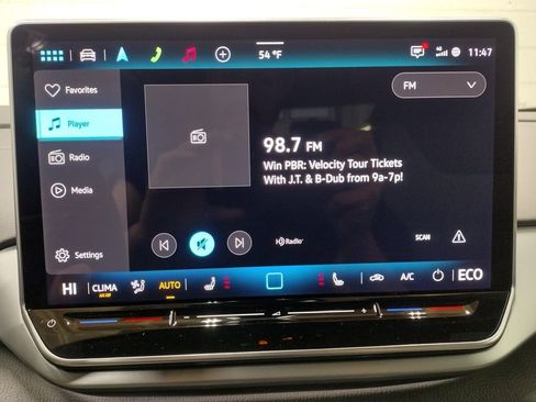 New 2026 Volkswagen ID.4 Pro image 25