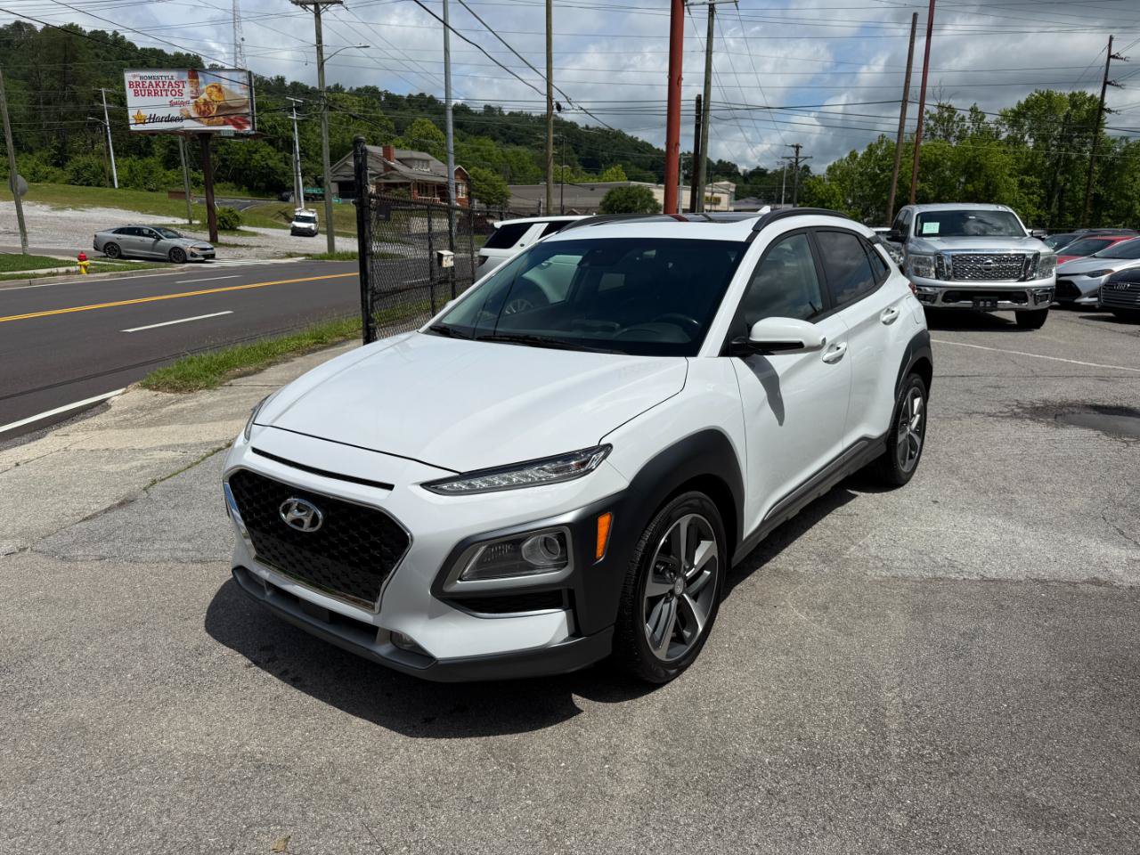 Used 2019 Hyundai Kona Ultimate w/ Cargo Package AWD/4WD image 8