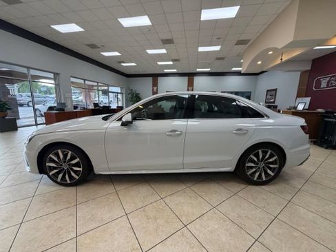 Used 2020 Audi A4 2.0T Premium Plus w/ Premium Plus Package FWD image 4