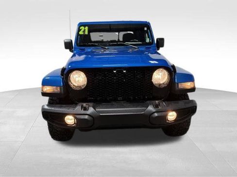Certified 2021 Jeep Gladiator Mojave AWD/4WD image 4