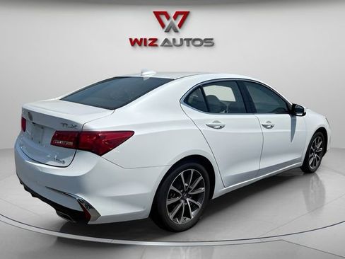 Used 2018 Acura TLX V6 SH-AWD image 5