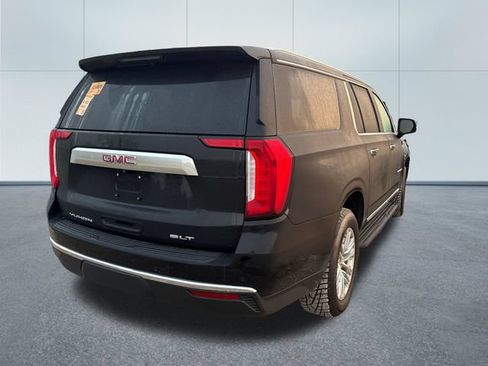Used 2024 GMC Yukon XL SLT w/ SLT Luxury Package AWD/4WD image 4