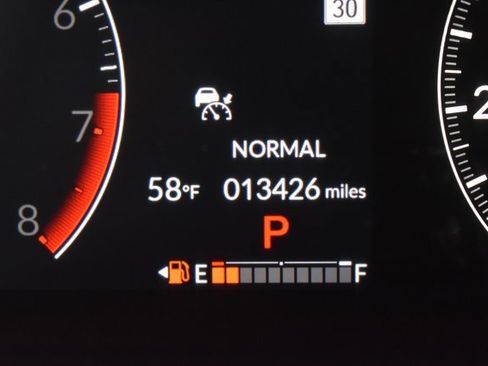 Used 2024 Honda HR-V Sport image 23